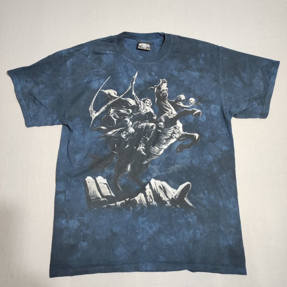Skulbone T-shirt men's size L blue colour tie-dye with graphic design